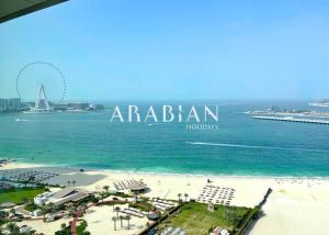 Fotografie z fotogalerie ubytování Luxurious 2BR at 1 JBR with Sea View v Dubaji