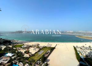 Fotografie z fotogalerie ubytování Luxurious 2BR at 1 JBR with Sea View v Dubaji