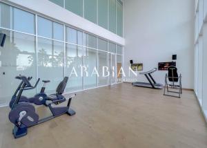 Fotografie z fotogalerie ubytování Luxurious 2BR at 1 JBR with Sea View v Dubaji