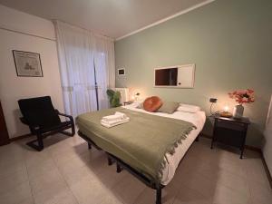 Postel nebo postele na pokoji v ubytování Accogliente Stanza Privata con Bagno Privato - Daniele's House