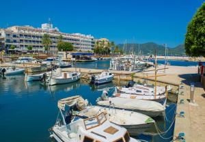 Φυσικό τοπίο κοντά σε αυτή η εξοχική κατοικία