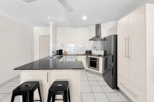 Fotografie z fotogalerie ubytování Oceanbreeze Apartment in Cairns North v destinaci Cairns North