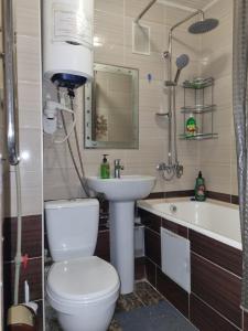 Fotografie z fotogalerie ubytování 2-ка, центр города v destinaci Taraz