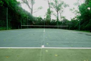 Εγκαταστάσεις για τένις ή/και σκουός στο Hosteria Rural Piedra y Camino ή εκεί κοντά