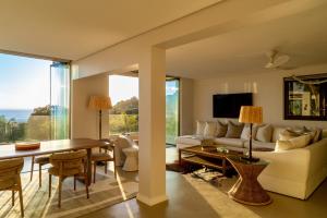 TV a/nebo společenská místnost v ubytování De Meermin 13