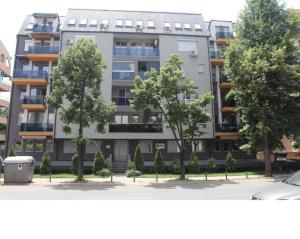 El edificio en el que está el departamento