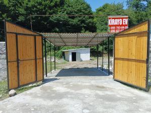 Fotografie z fotogalerie ubytování Nigel v destinaci İsmayıllı