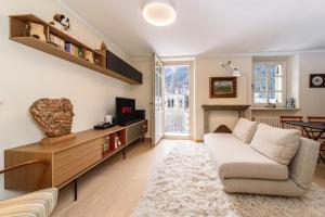 Posezení v ubytování "Vue Du Clocher" - Etroubles Boutique Apartment