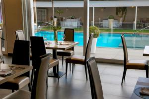 The swimming pool at or close to Hotel I Gigli