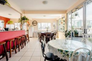 Restaurace v ubytování Suítes Balneário Camboriú