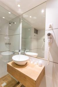 Koupelna v ubytování Hotel Alhambra