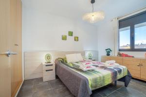 A bed or beds in a room at Apart-rent Apartment Mimoses 0052
