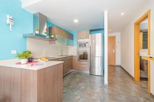 A kitchen or kitchenette at Apart-rent Apartment Mimoses 0052