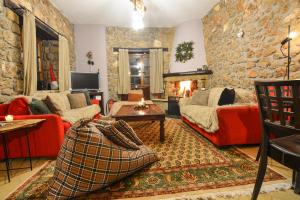 Posedenie v ubytovaní Petrino Lodge