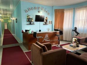 Χώρος καθιστικού στο ALEM Hotel