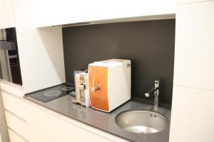 Una cocina o cocineta en Zepter Hotel Belgrade, member of Zepter Hotels
