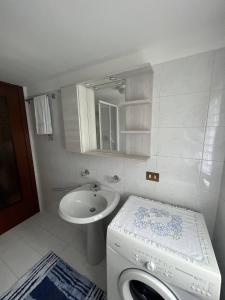 Ένα μπάνιο στο La casa di Pozzo