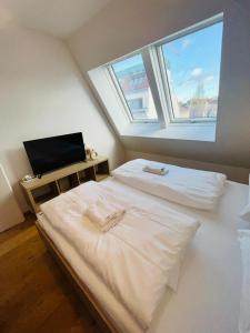 Posteľ alebo postele v izbe v ubytovaní OrestaLiving - Penthouse with private terrace