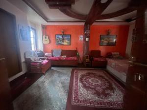 Posezení v ubytování Blissful Himalayas Home