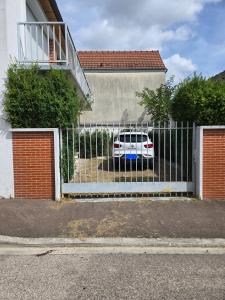 Φωτογραφία από το άλμπουμ του Le1bis - T2 50 M2 tout équipé - Place de parking Privée σε Sainte-Savine