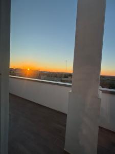 Východ nebo západ slunce při pohledu z apartmánu nebo okolí