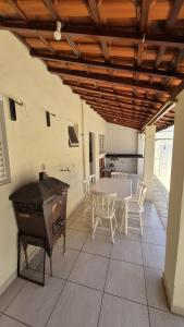 Et tv og/eller underholdning på Residencial Claudino Lopes