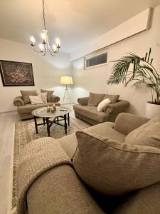 Χώρος καθιστικού στο Nicely furnished apartment near centrum, free parking