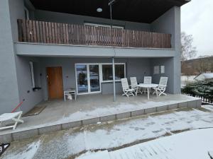 Balkón nebo terasa v ubytování Apartmány Stará Voda