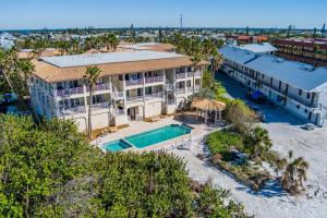 Swimmingpoolen hos eller tæt på LaPlage #3