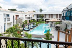 A piscina localizada em Resende Imperial Hotel & Spa ou nos arredores