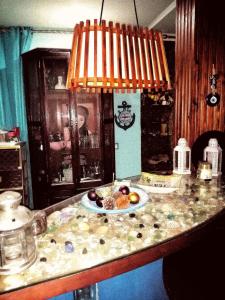 Jídlo v apartmánu nebo okolí + 19 fotografií