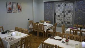Restaurace v ubytování Good Season Hotel