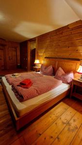 Posteľ alebo postele v izbe v ubytovaní Sonnleit'n Zimmer 5