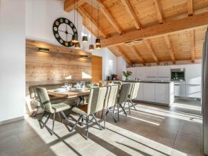 Gallery image of Edelalm Residenz Top 6 in Feuring