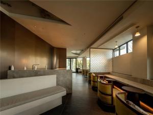 Posezení v ubytování Yibo Jinling Hotel Moganshan