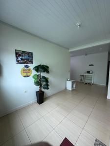 Μια τηλεόραση ή/και κέντρο ψυχαγωγίας στο Hotel Dallas - Penha SC