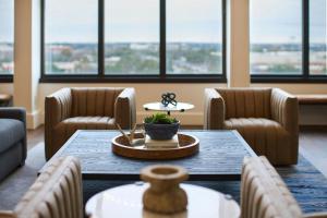 Posezení v ubytování Renaissance Austin Hotel