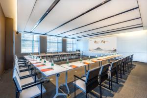 Restoran või mõni muu söögikoht majutusasutuses Atour Hotel Changsha Middle Furong Road Tujiachong