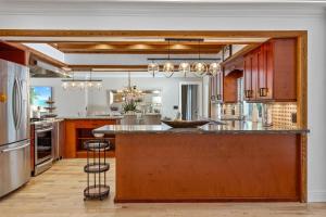 Η κουζίνα ή μικρή κουζίνα στο Villa Luz Plantation
