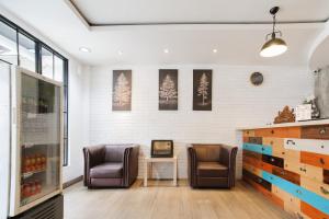 Istumisnurk majutusasutuses RedDoorz Plus @ Jalan Raden Intan Lampung
