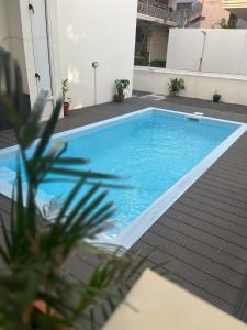 Hồ bơi trong/gần Nayuha Buildings Apt B2