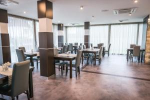 Restaurace v ubytování Guest House Frizzante