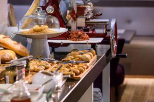 Comida no hotel ou em algum lugar perto