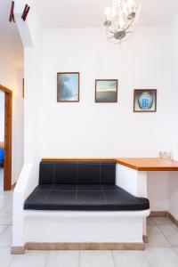 Fotografia z galérie ubytovania Apartment with beach at 50 meters, swimming pool and wonderful oceansunset view v destinácii Adeje