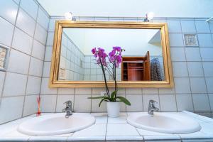 Fotografie z fotogalerie ubytování Beautiful Villa Duque With Pool Poris Tenerife South v destinaci Poris de Abona