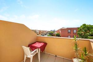 A balcony or terrace at Casa Golfin - Mediterranean-style house in Tenerifes sunny south