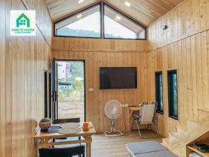 Fotografie z fotogalerie ubytování Tiny house on Koh Lanta only 2 minutes walk to the beach v destinaci Ban Mo Nae
