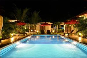 Gallery image of Explorer Lombok from The Shared Pool For 2 in Mangsit