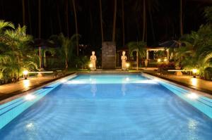 Gallery image of Explorer Lombok from The Shared Pool For 2 in Mangsit