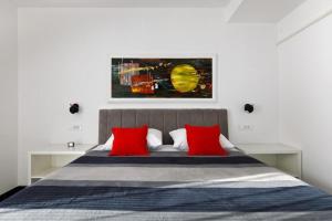 Posteľ alebo postele v izbe v ubytovaní Nice Beach Apartments for 3 adults